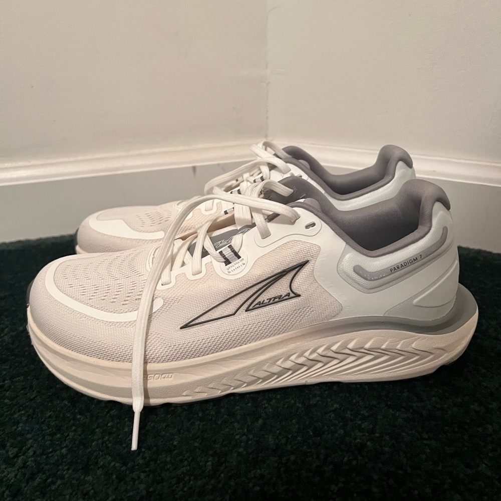 ALTRA WOMEN'S PARADIGM 7